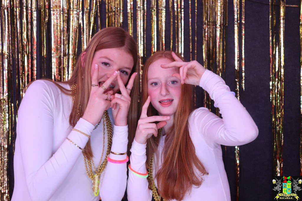 ../Images/Jeugd Opwarmbal Photobooth 166.jpg